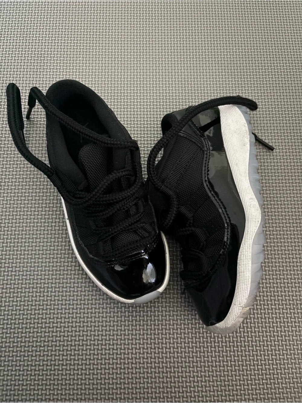 Jordan Black Low-Top Patent & Mesh Sneakers